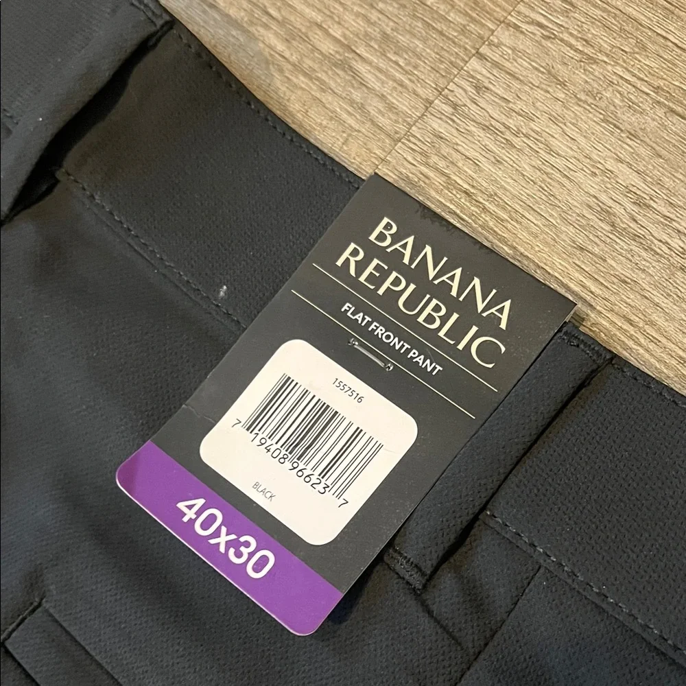 NWT Banana Republic Men's flat front Black Pants 40*30